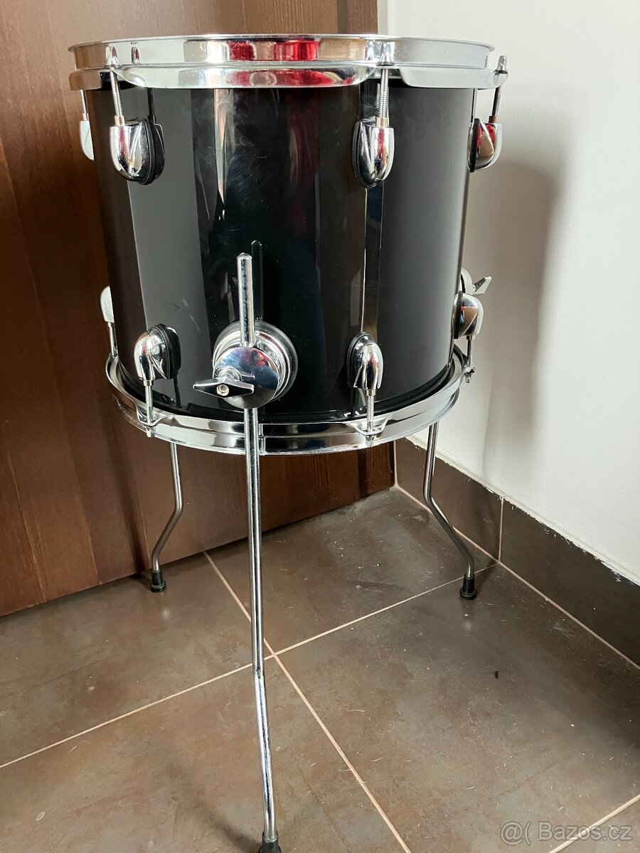 tom 12 na nožičkách - 4