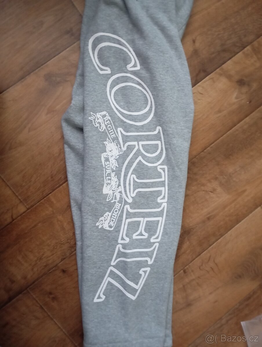 Corteiz tepláky - 4