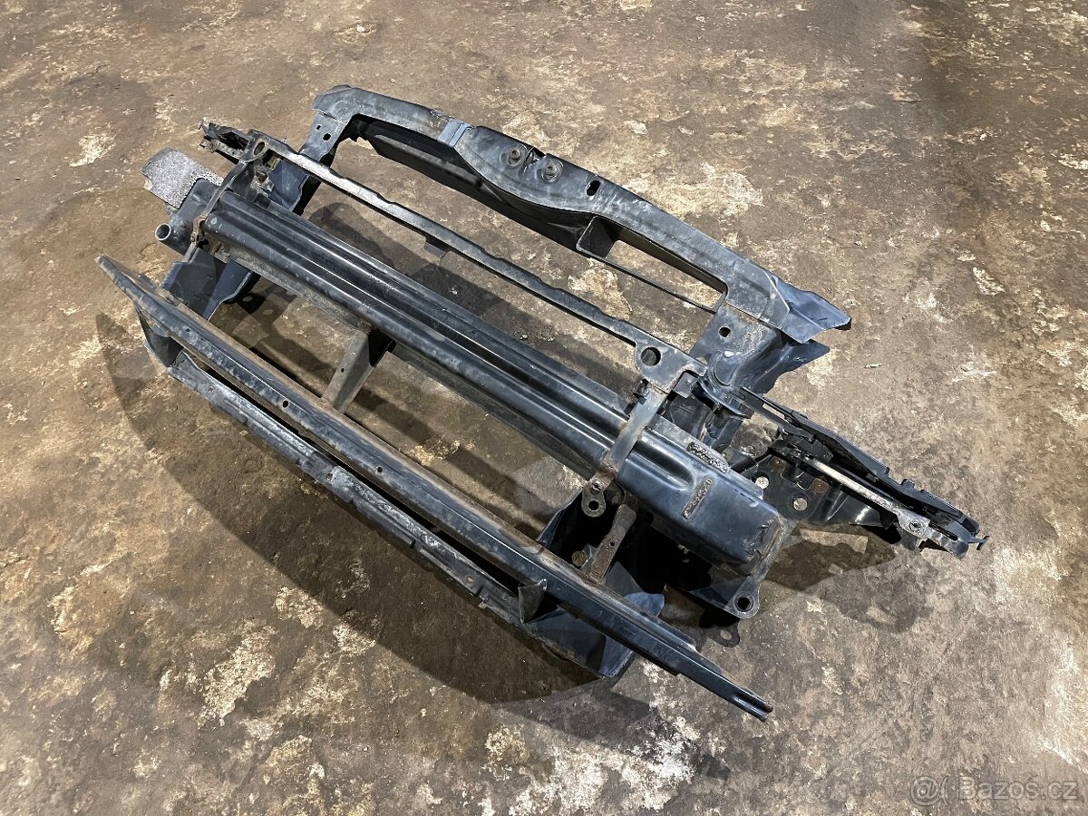 Prodám chladičovou stěnu Octavia II - 4