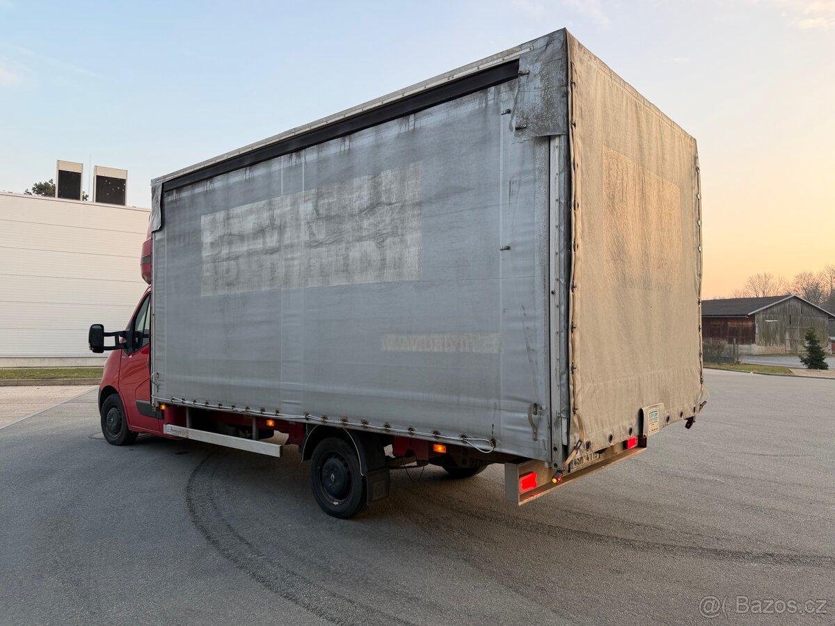 Renault Master 12 pal. 2.3 - 4