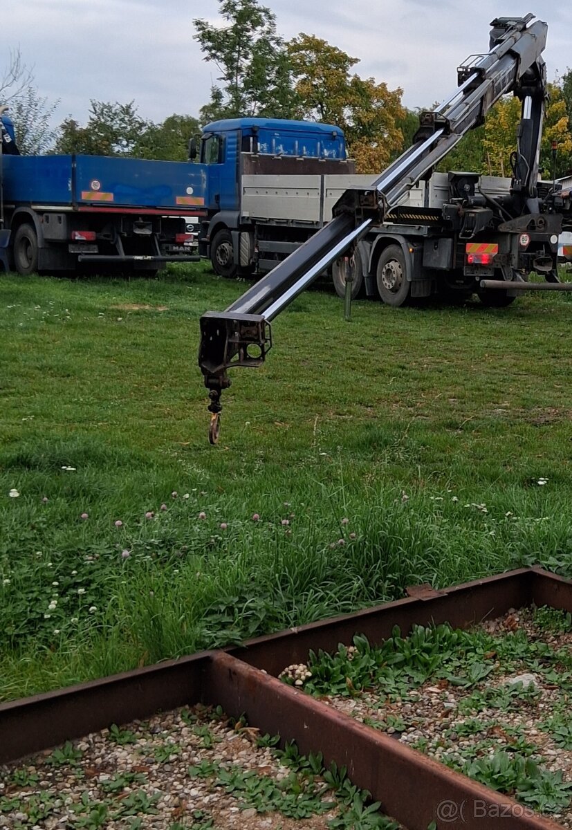 Man TGA 26.4406x2 s hydraulickým jeřábem - 4