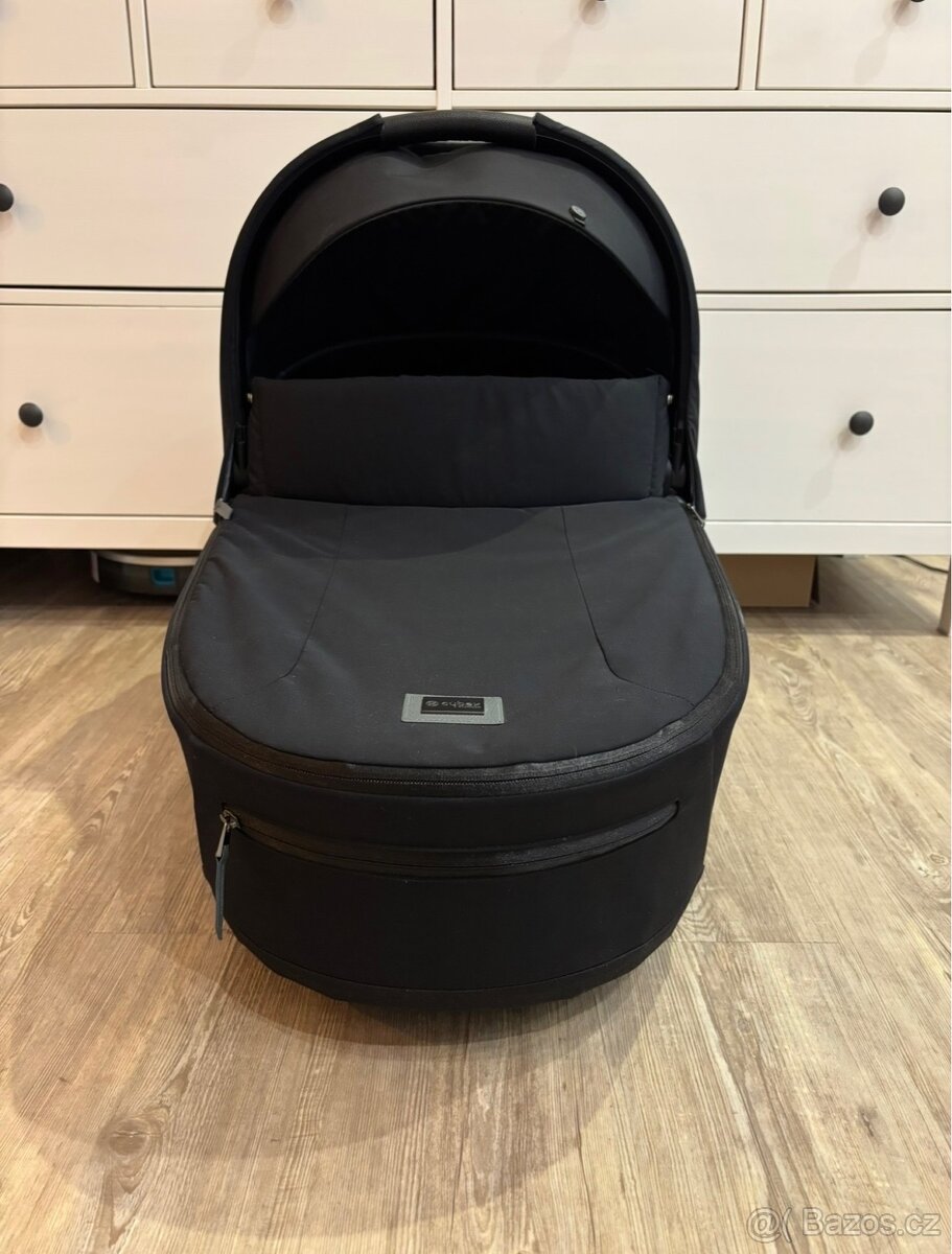 Cybex Priam Lux Carry Cot - Deep Black - 4