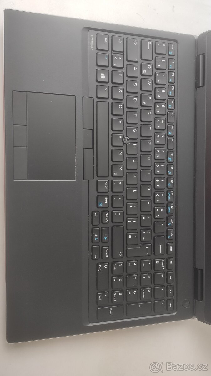 DELL Precision 7530 15,6" i7-8850H, 64GB, 1TB, Quadro P2000 - 4