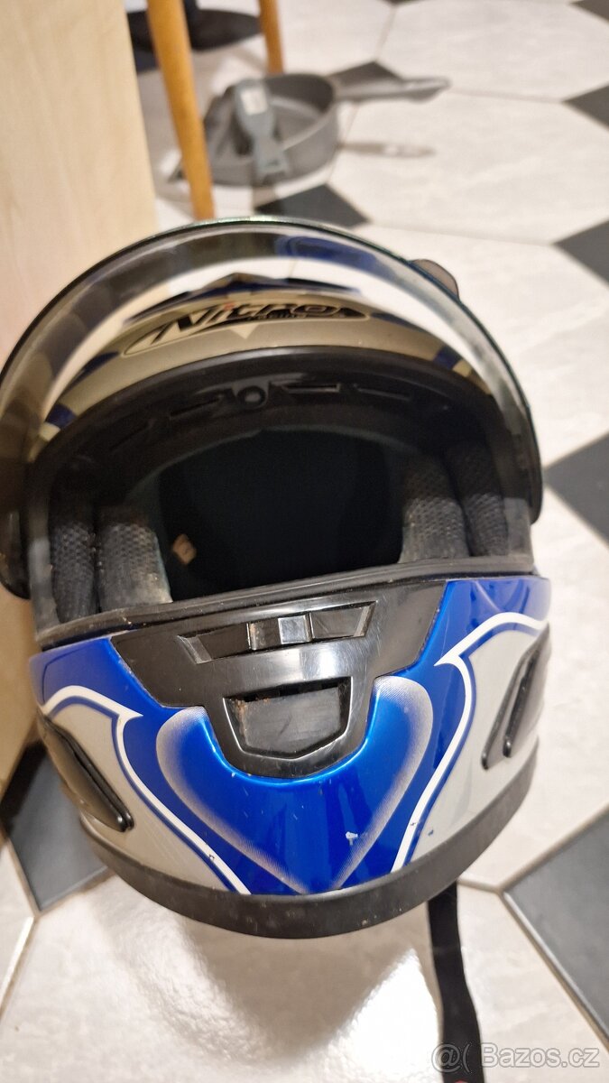 Přilba,bunda,chrániče - 4
