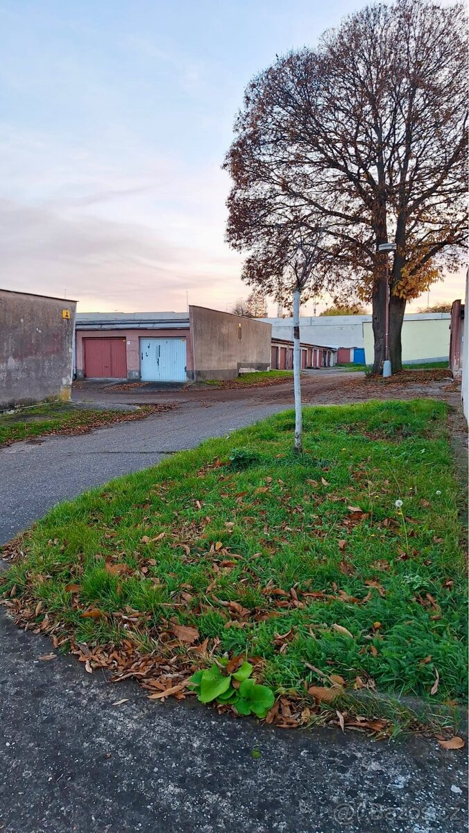 Garáž Kolín na prodej - 4