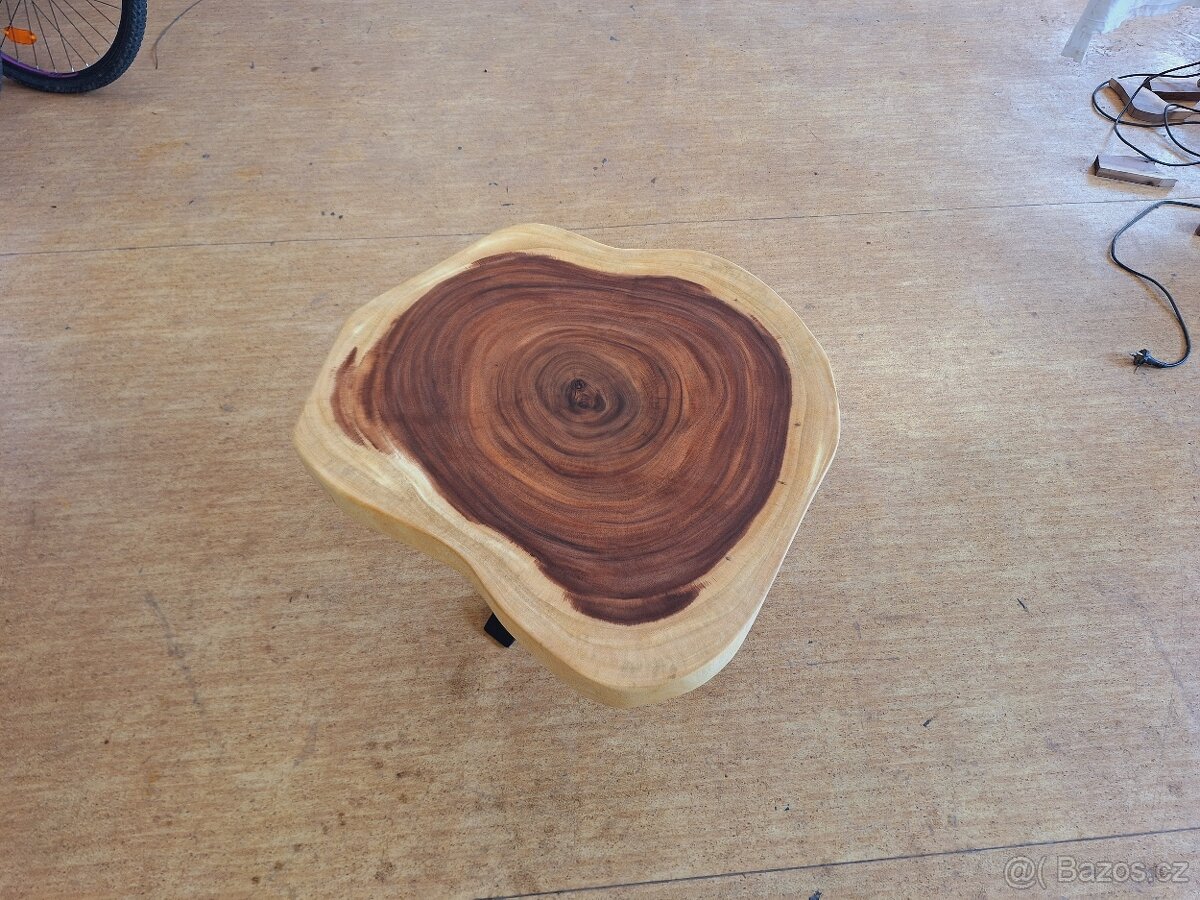 Konferenčni stolek - 4