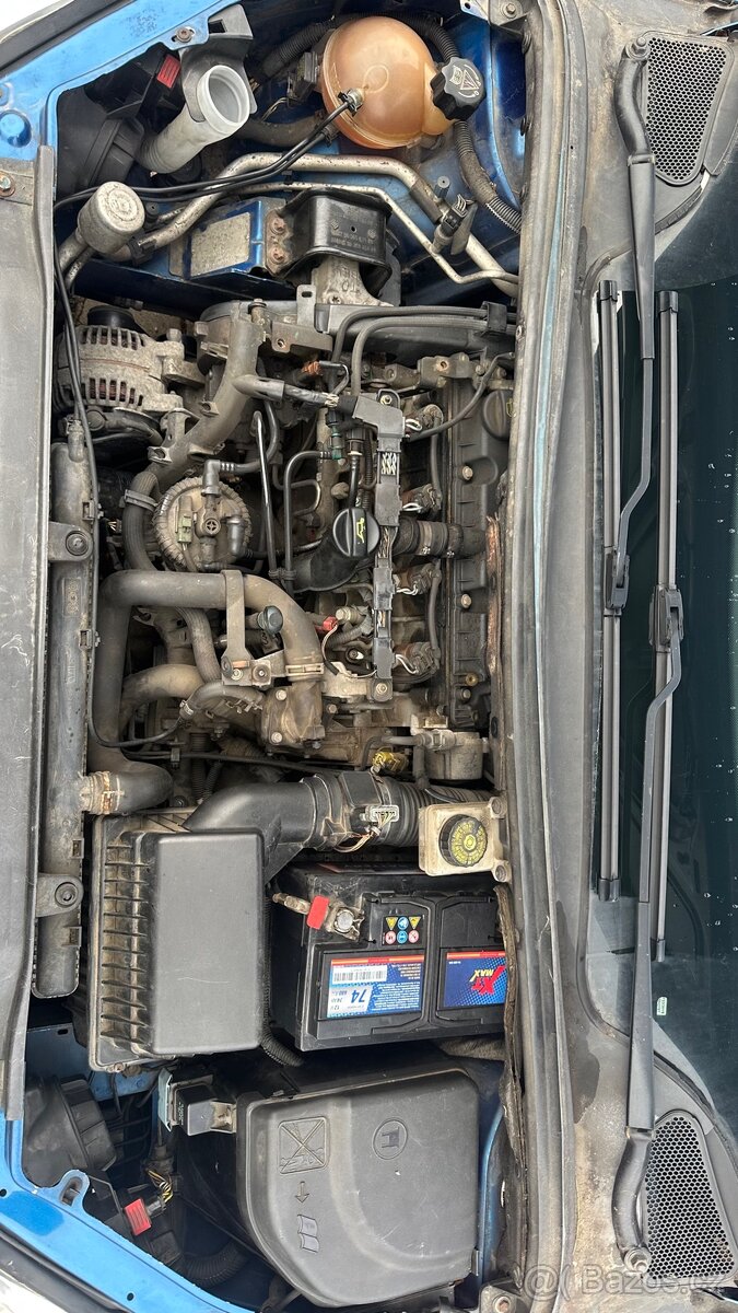 Peugeot 307 2.0 Hdi na opravu - 4