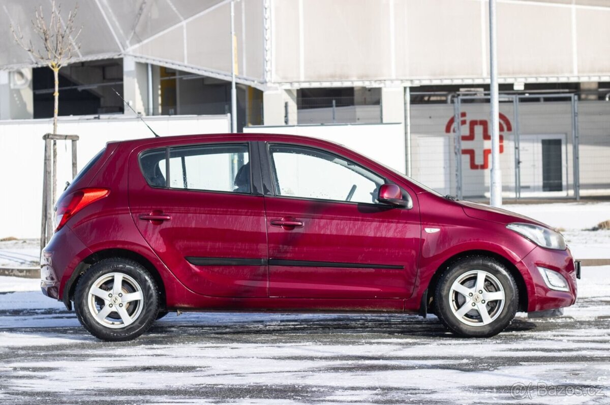 Hyundai i20 1.25, 62.5kW (2013) - 4