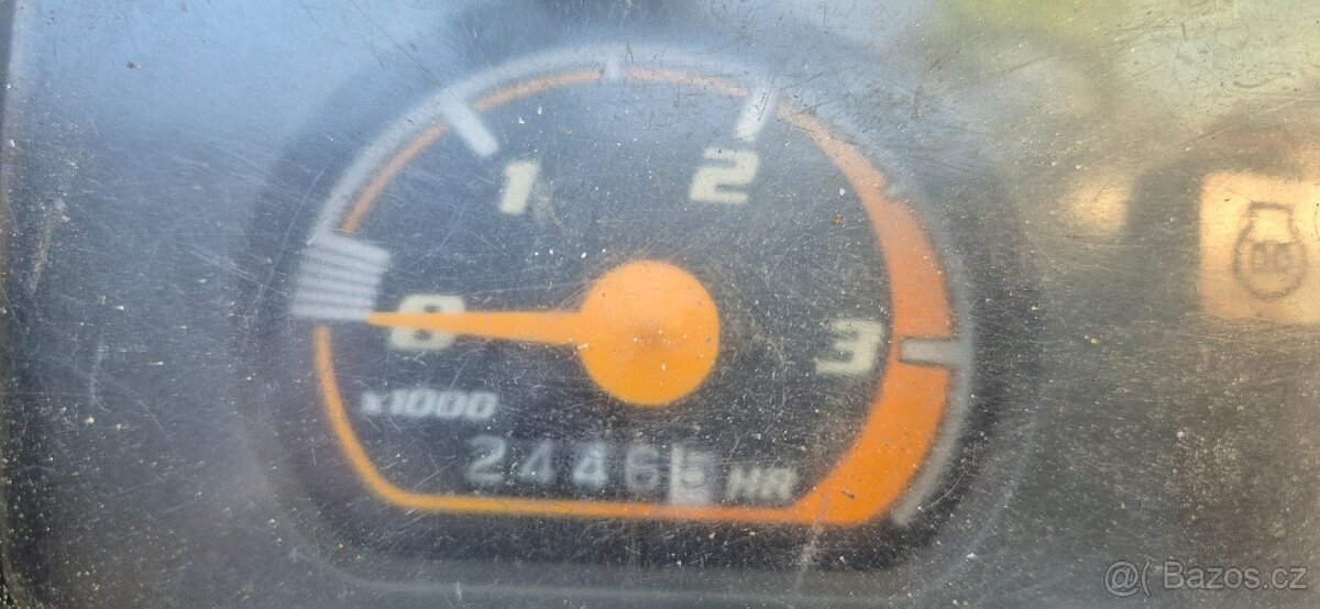 Minibagr kubota u25-3 - 4