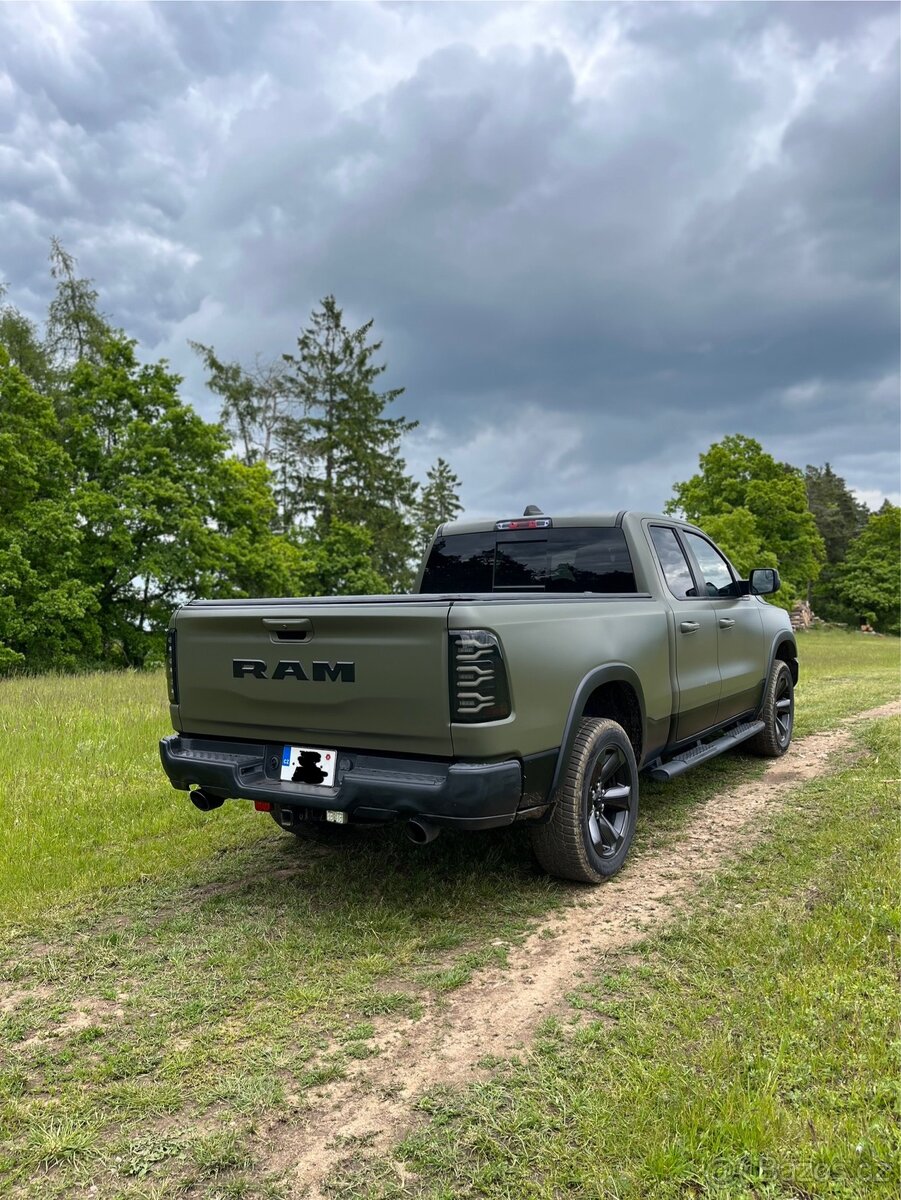 RAM 1500 REBEL