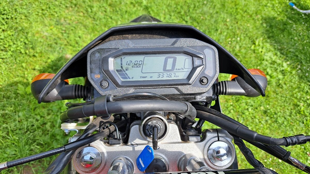 Kawasaki KLX 230