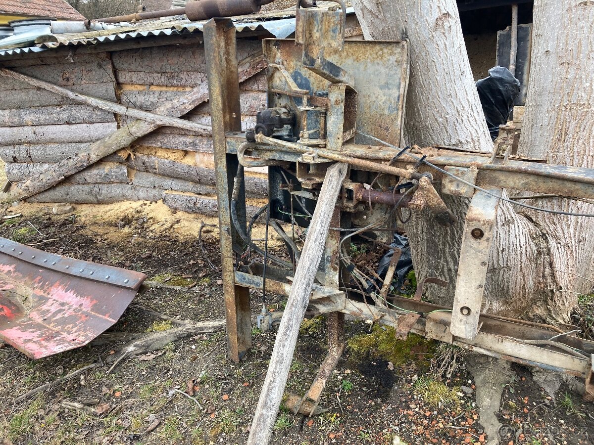 Multicar M25/M24 přední náprava - 4