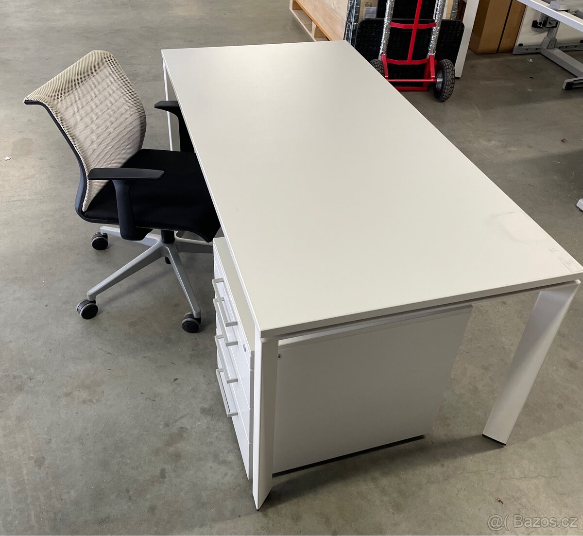 Kancelářské místo Steelcase - 4