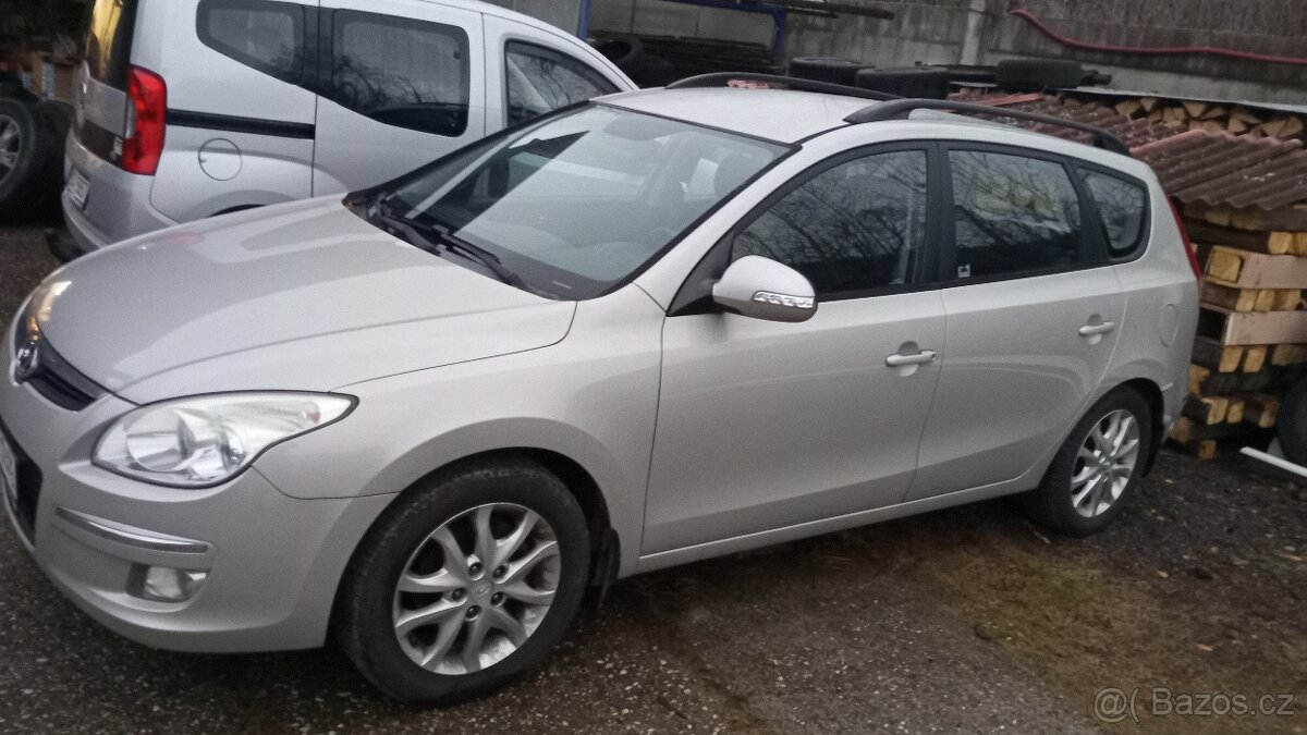 Hyundai I 30 kombi 1,6 - 4