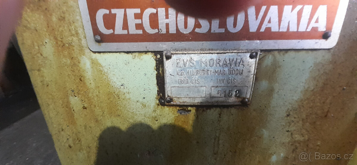 Hrotová bruska TOS BUA 16 - 4