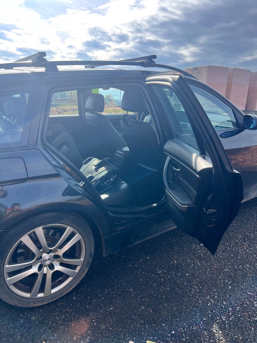 BMW 320i Touring (E91) AUTOMAT - 4