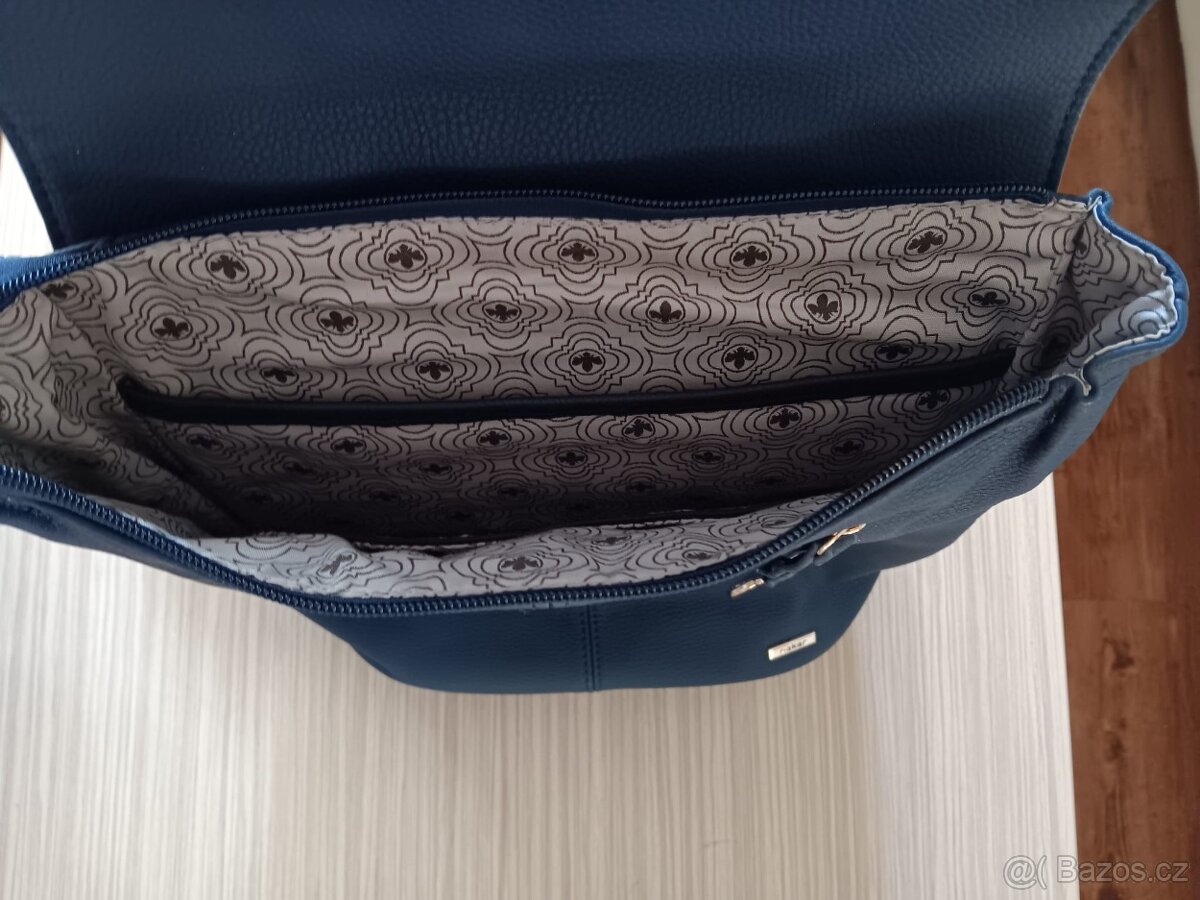 Elegantní dámský batoh - 4