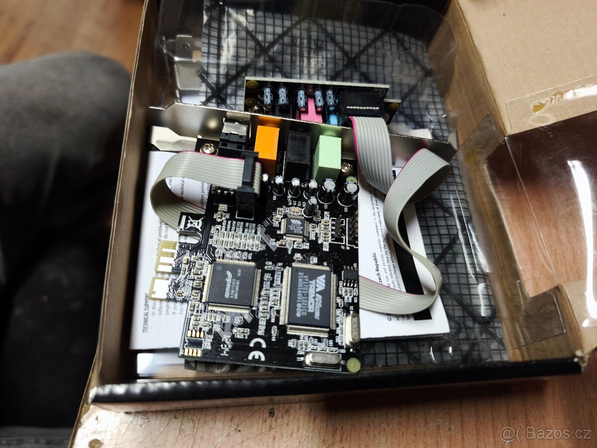 zvuková karta AXAGO 7.1 S/PDIF in/out + LP - 4