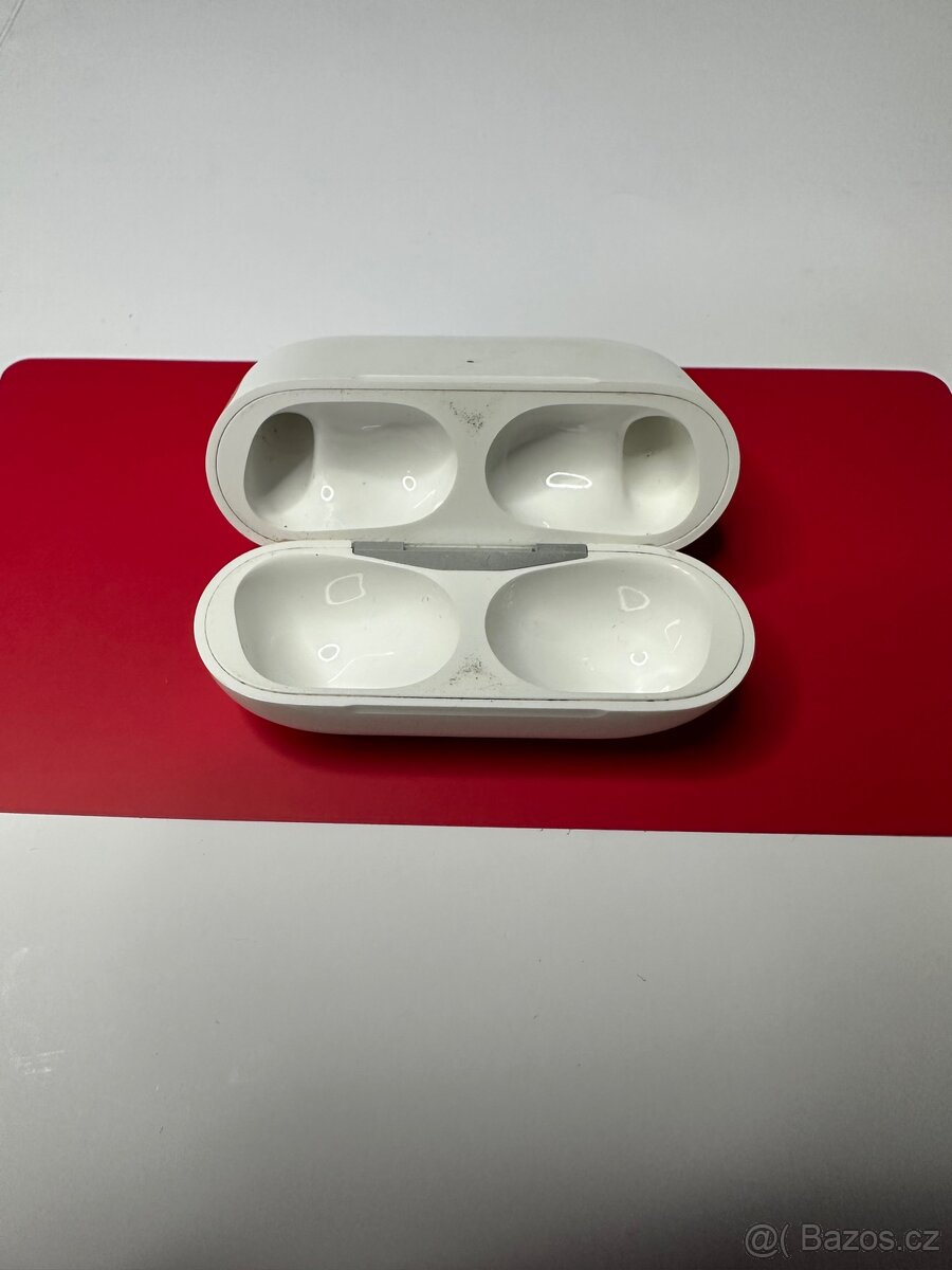 Nabíjecí pouzdro Apple AirPods Pro - 4
