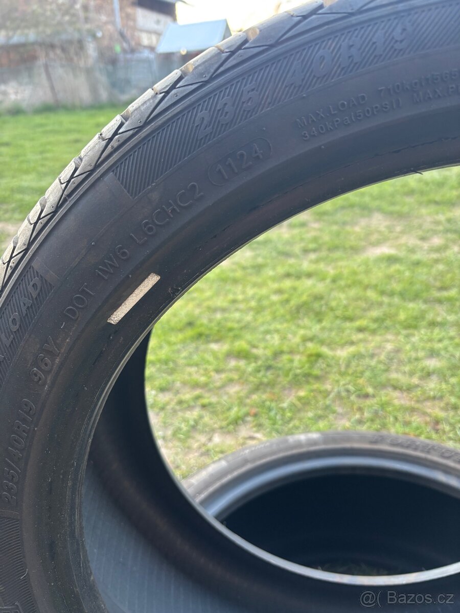 235/40 R19 96y - 4