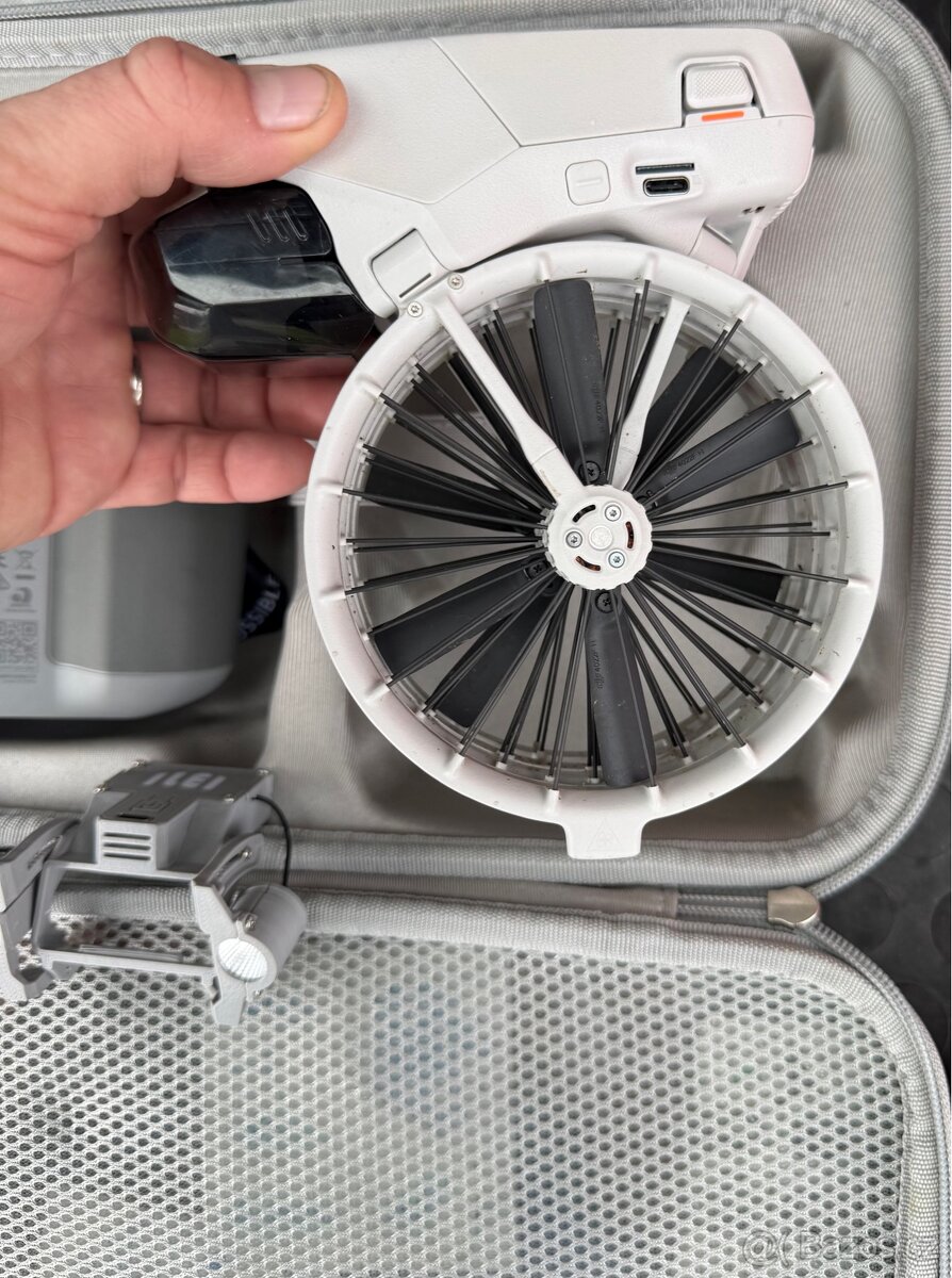 Dji Flip brasna, svetlo, baterie - zaruka alza - 4