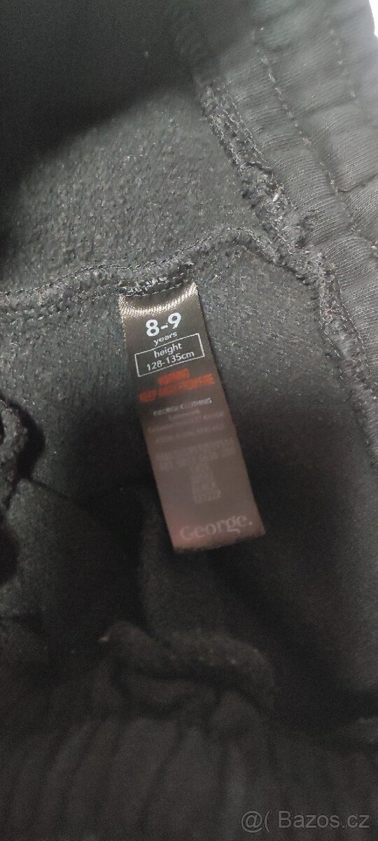 Dětské černé tepláky, vel. 128-134 - 4