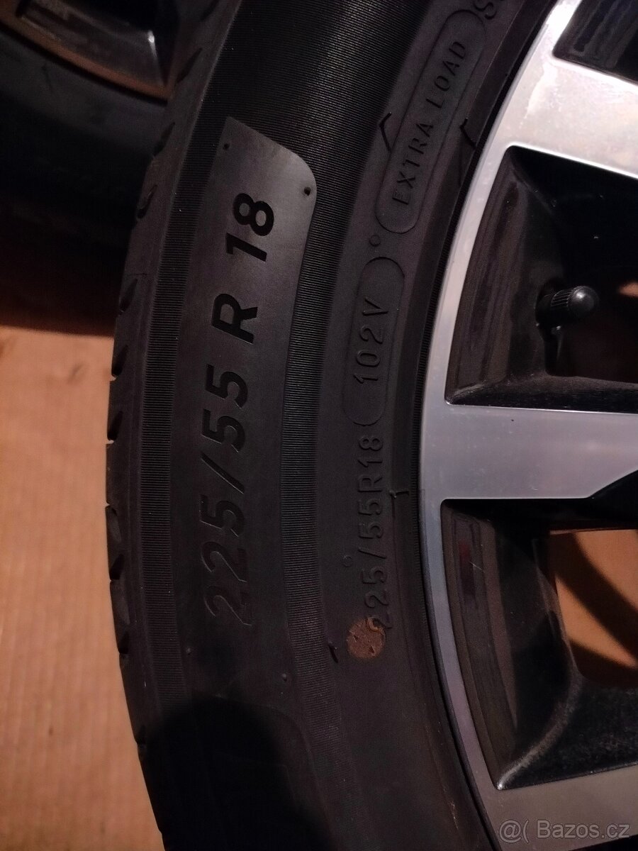 Al kola Trinity 18" s pneu Michelin - 4