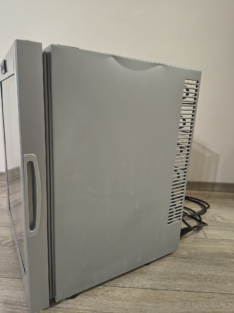 Minilednice Klarstein 24L - 4