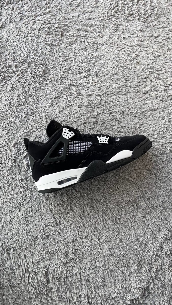 Air Jordan 4 Retro White Thunder - 4