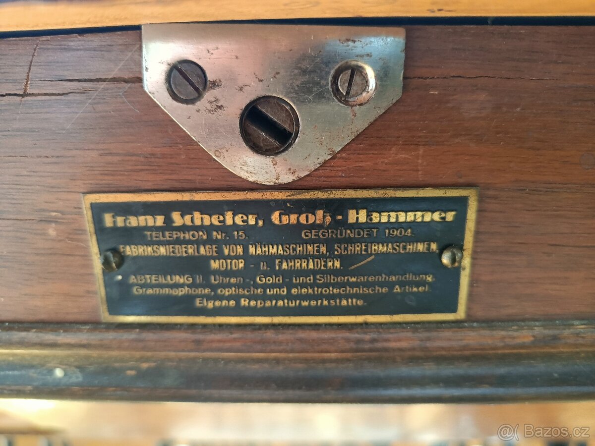 Prodám šicí stroj - 4