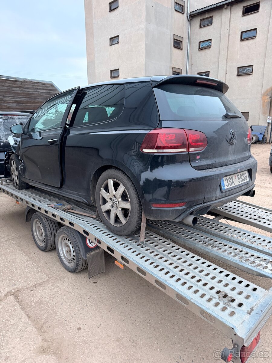 VW GOLF VI GTI 155 KW - 4