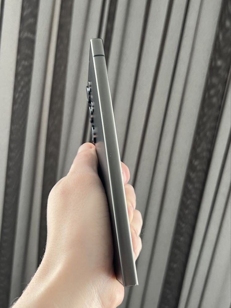 Samsung galaxy s24 ultra - 4