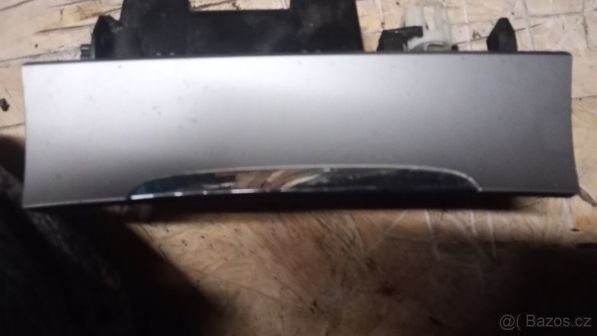 Dekor palubovky VW Passat B6 - 4