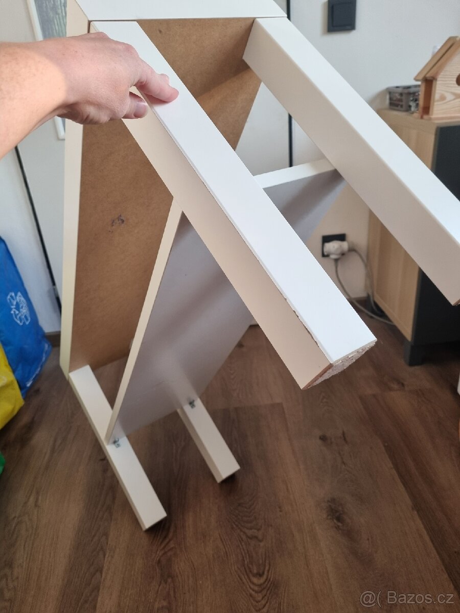 TV stolek - 4