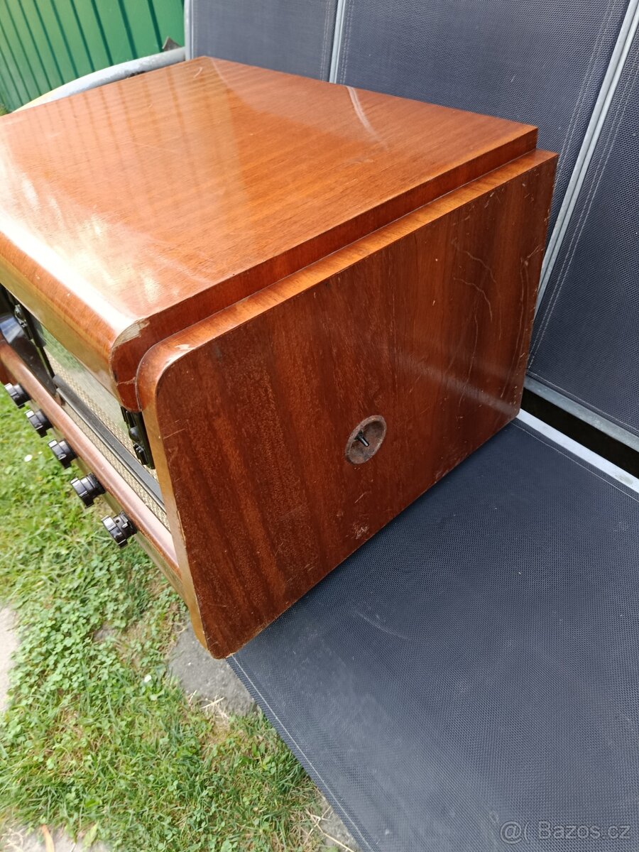 Retro Televize - 4