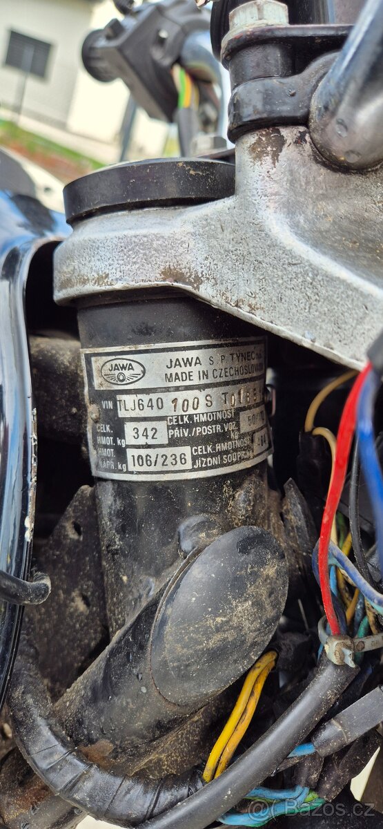 Jawa 350/640 Black edition - 4