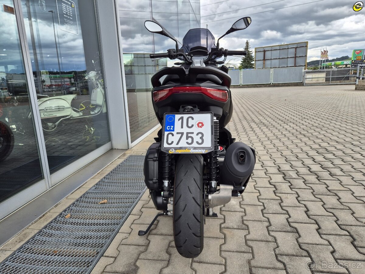 Aprilia SR GT 200 REPLICA - 4