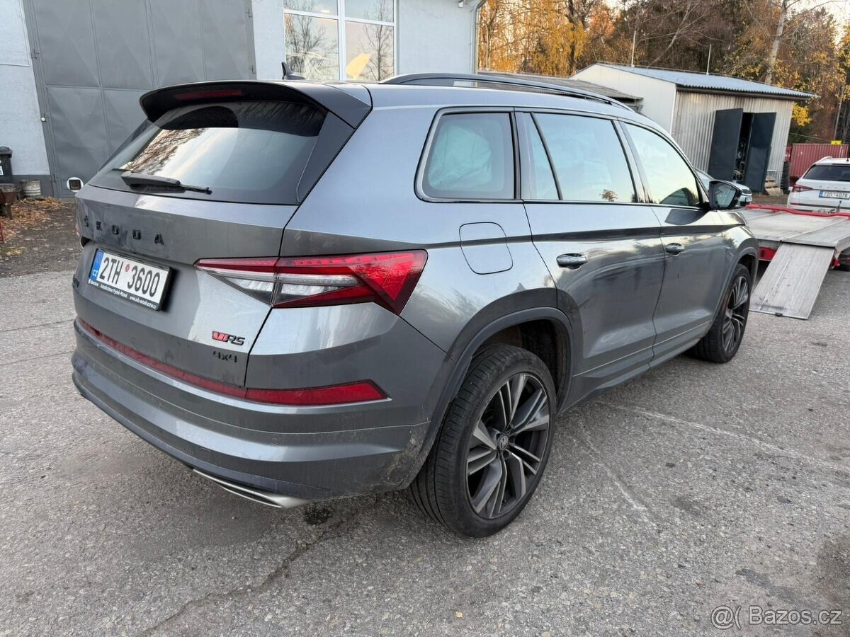 Škoda Kodiaq RS 2.0 TSI 180kw ČR 1.MAJ 28 000km WEBASTO - 4