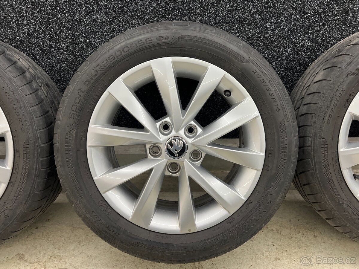 Prodám letní sadu ALU kol OCTAVIA III 205 55 R16 - 4