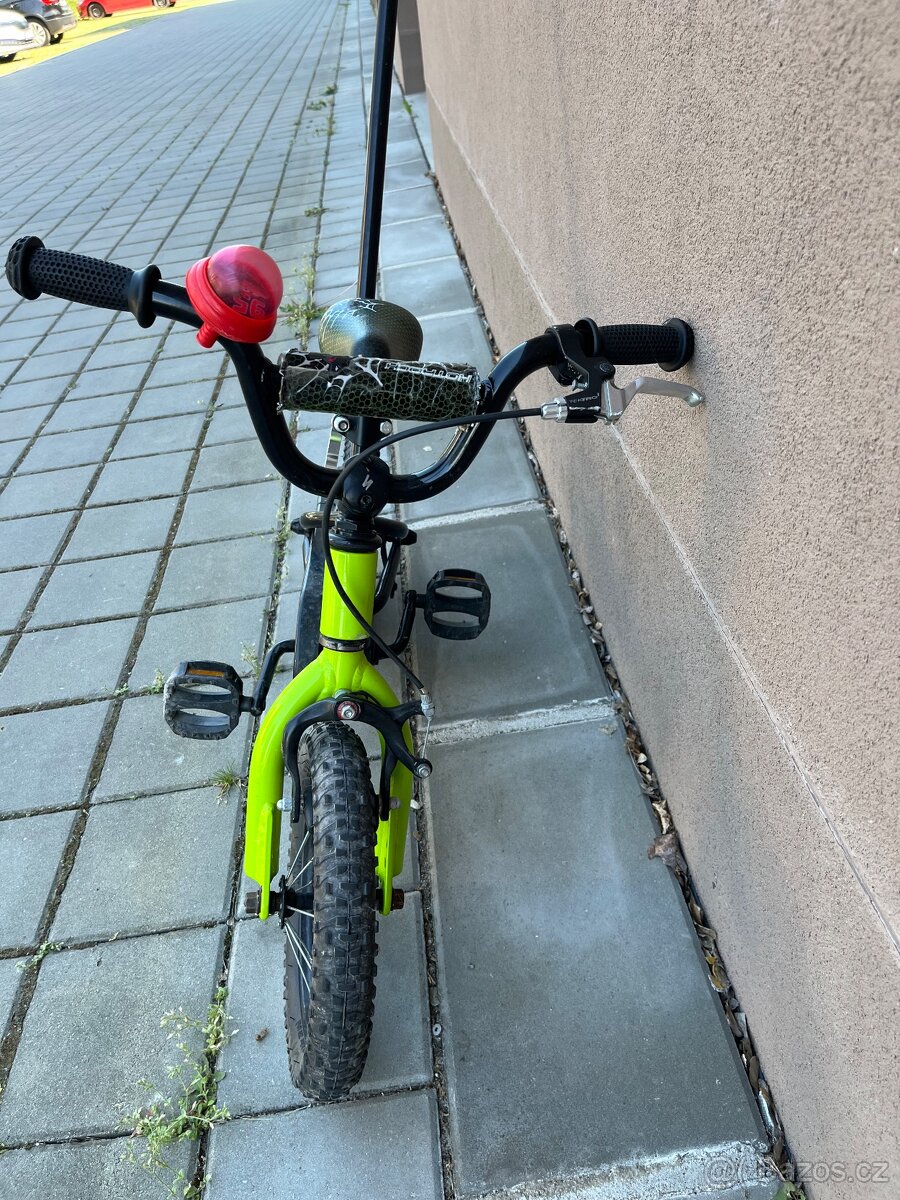 Dětské kolo Specialized Hotrock 12 s vodící tlačnou tyčí - 4