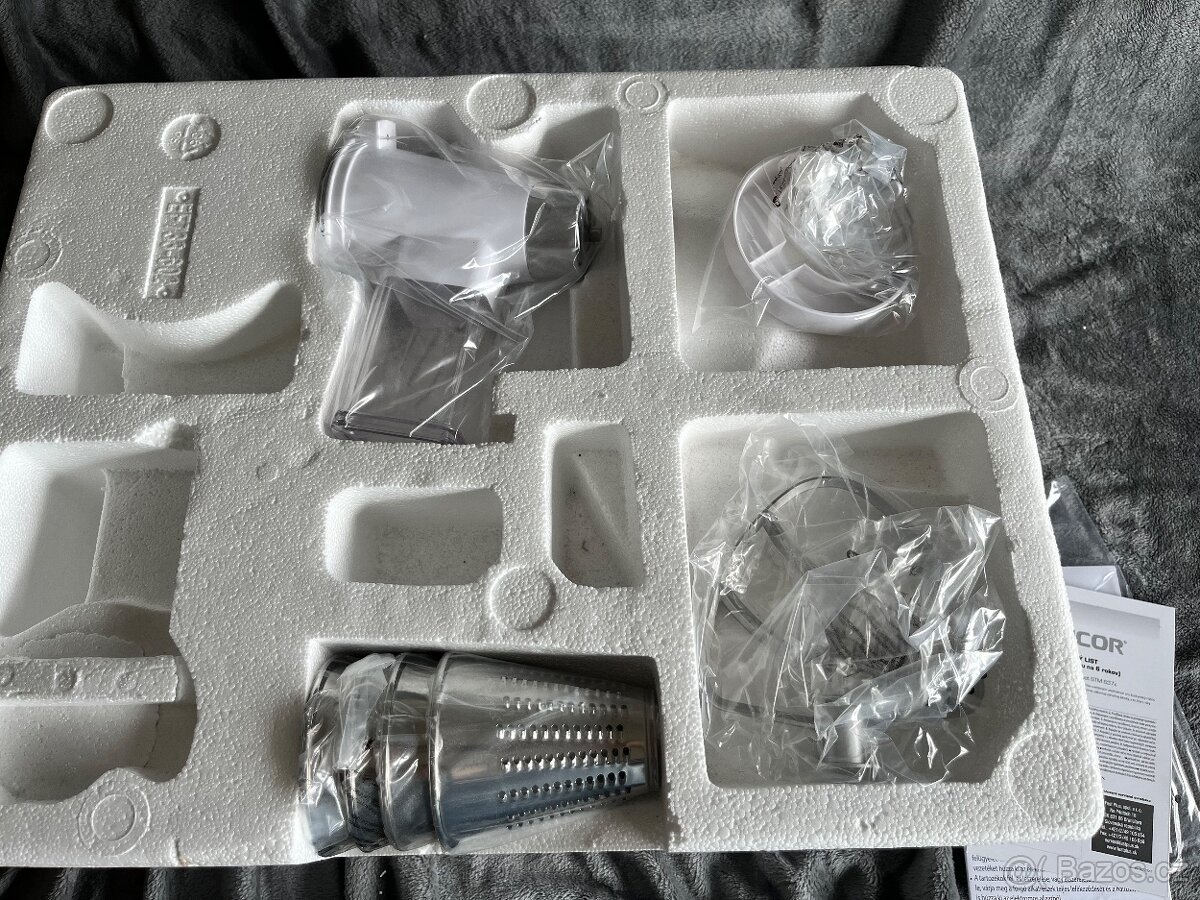 Kuchyňský robot SENCOR METALIC STM6378BK - 4