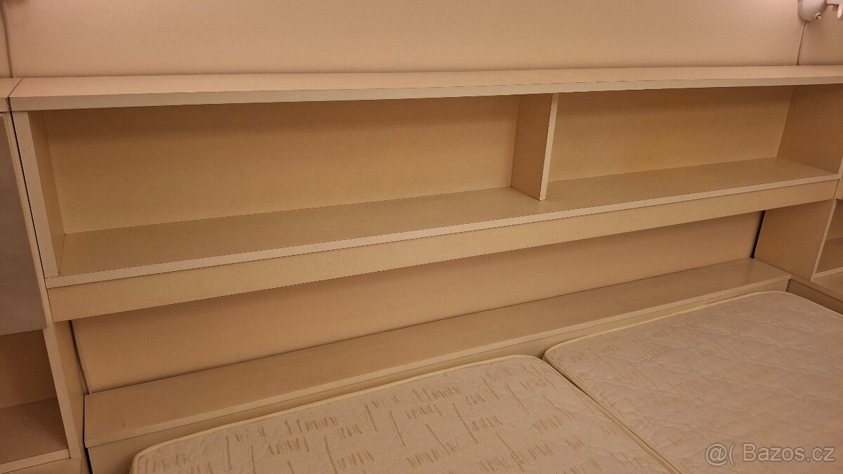 retro noční stolky s rampou - 4