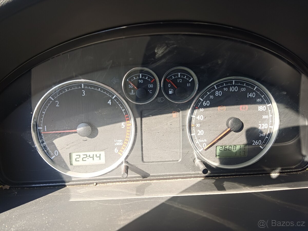 Seat Alhambra 1.9 TDi 85 kW rv 2002 - 4