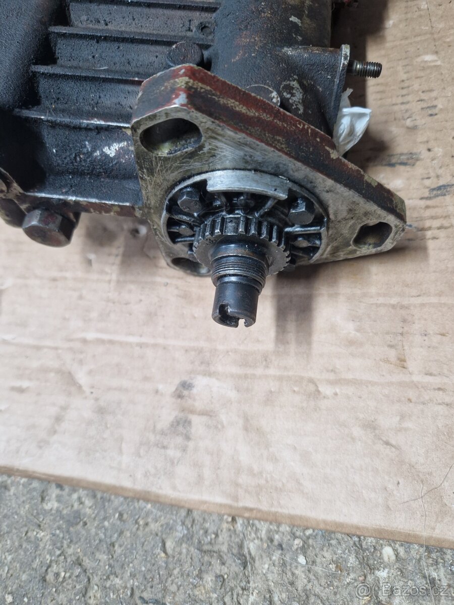 Vstřikovaci čerpadlo crystal 2479 - 4