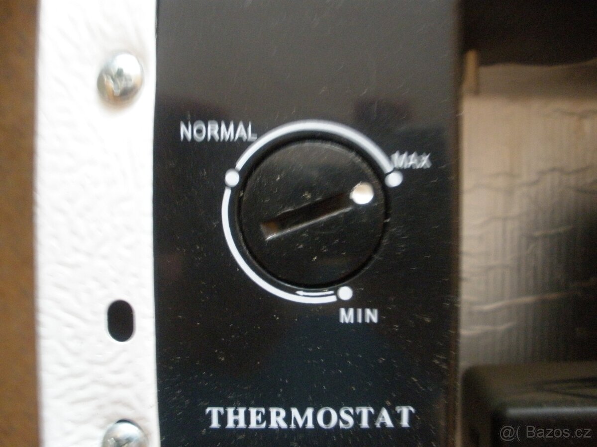 MRAZÁČEK HYUNDAI FSB 050 WW8 - 4