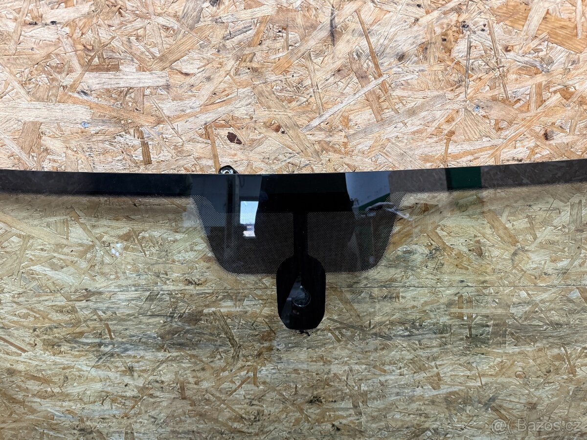 ČELNÍ OKNO VW TOUAREG 7P - 4