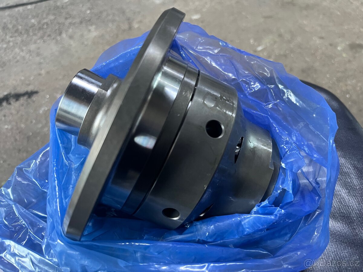 Samosvorný diferenciál pro BMW Blackline - 4