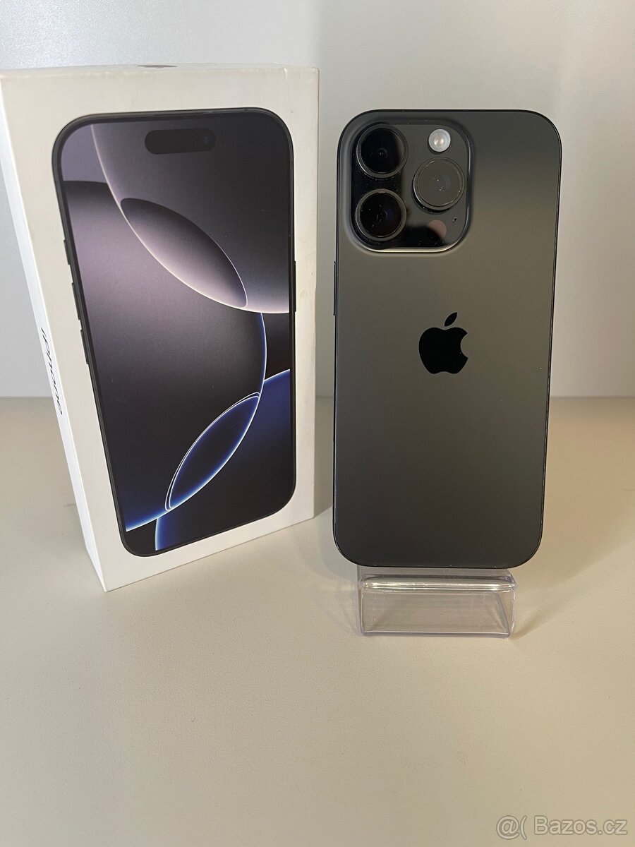 Apple iPhone 16 Pro - 4