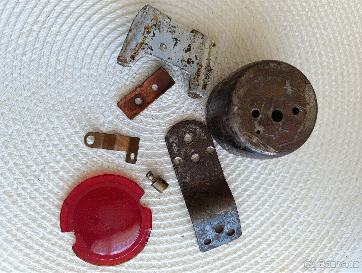 Koncová světla. - 4