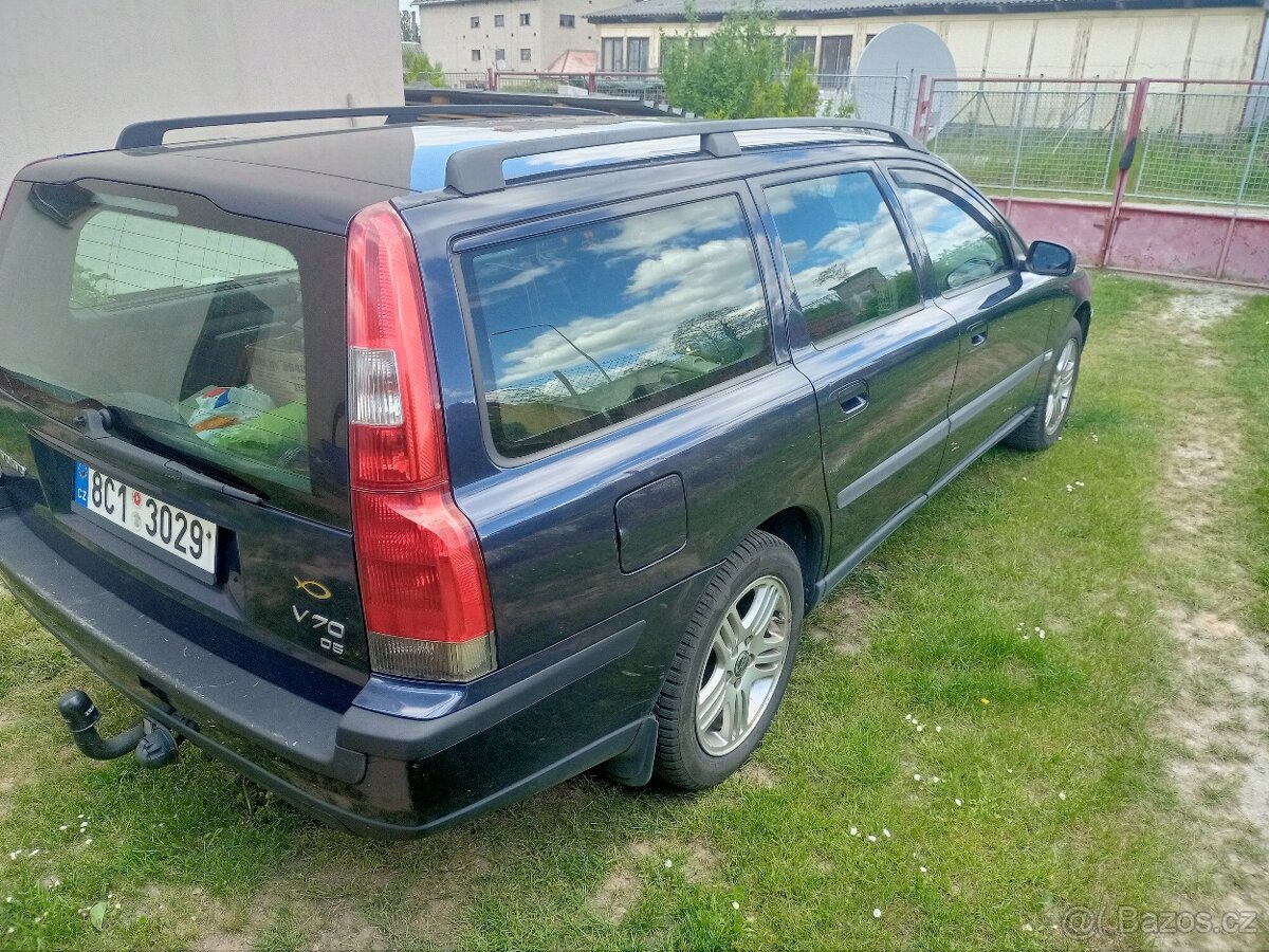 Volvo V70 D5 - 4